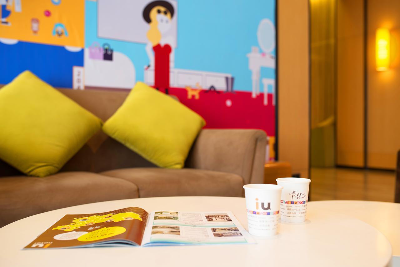 Iu Hotel Ruoyang Yiyang Wenhua Road Εξωτερικό φωτογραφία